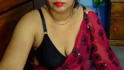 Hot Indian Milf - desi-porntube.com - India