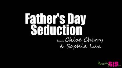 Fathers Day Seduction - S10:e1 - upornia.com