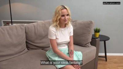 Maria Arany - upornia.com