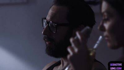 Big ass and big boobs MILF pussynailed after pussyeating - txxx.com