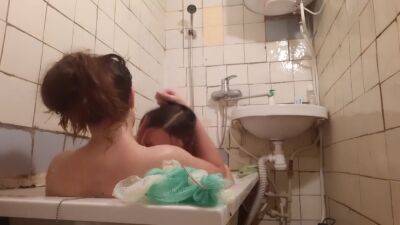 I Called A Friend To Wash Me Back An - upornia.com - Russia