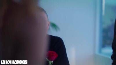 Gorgeous Cunning Scarlit Always Gets Her Way & Man - hotmovs.com