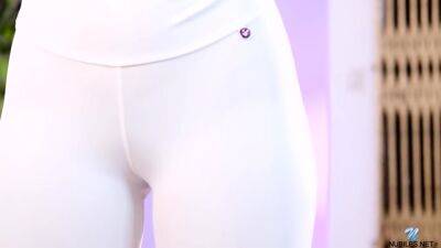 Uzza Wet Yoga - upornia.com