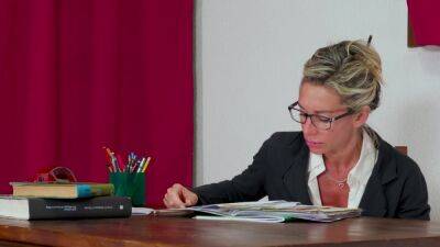 The Teacher - hotmovs.com