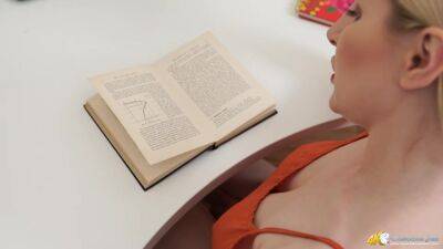 Always Looking At My Tits - DownblouseJerk - hotmovs.com