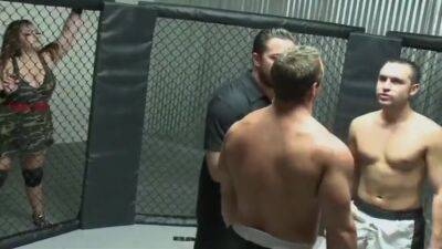 Gets Banged In The Ring With Lexi Summers - hotmovs.com - Usa