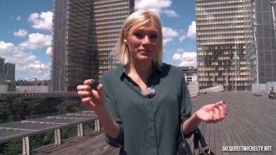 Kitana - Kitana Est A Paris! - Big T - hotmovs.com