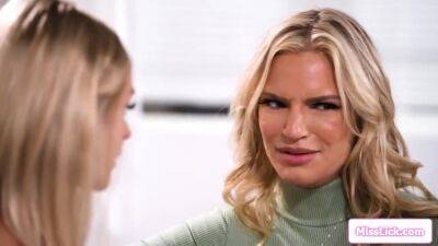 Stepmom Turned By Stepdaughters Lapdance - upornia.com