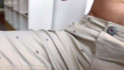 Sex, rimjob and BJ with my boyfriend while he plays the computer. KleoModel Amateur - porntry.com