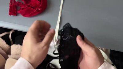 I Catch My Stepfather Naked And I Get A Big Surprise - upornia.com - Usa