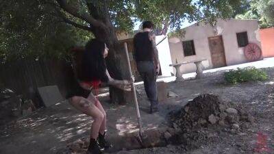 The Boss Daughter - upornia.com