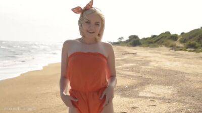 Cali - Jazz Beach - upornia.com