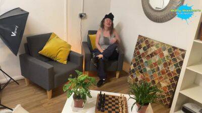 Cracky The Street Girl Has A Sexual Interview - upornia.com - Britain