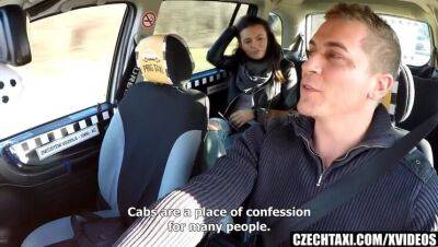 Beautiful Busty Model Squirts in Taxi Car - porntry.com