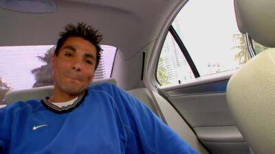 Miststueck Bekommt Den Arsch Entjungfert - upornia.com