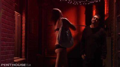 Rilynn Rae In Horny Teen - hclips.com