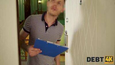 Delivering The D - hotmovs.com