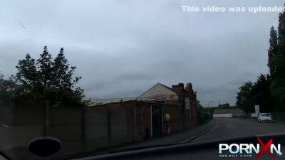 Pibing In Public - upornia.com