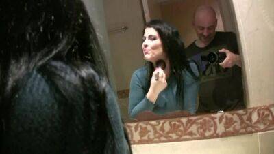 Montse Swinger - Having fun behind the scene in the bathroom with Montse Swinger - porntry.com - Spain