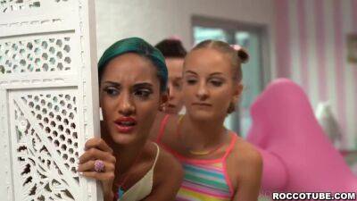 Nikki Nuttz - Kinky Stepfamily All Out Group Fuck Fest - Nikki Nuttz - upornia.com