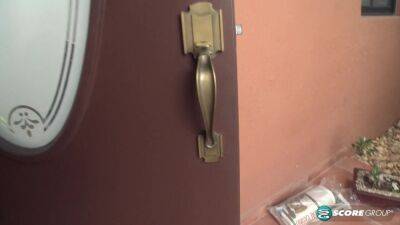 Josette Gets a Deep, Penetrating Massage - AnalQts - hotmovs.com