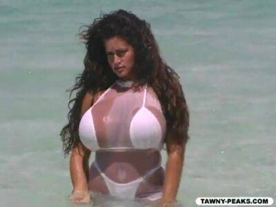 Sea Nymph - BigBoobBundle - hotmovs.com