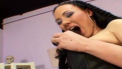 Big Black Bamboo For A Nasty Lady - Valentina Velasquez And Lady Valentina - upornia.com - Hungary