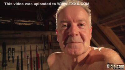 Angel - Azure Angel - Posing As A Model - hotmovs.com