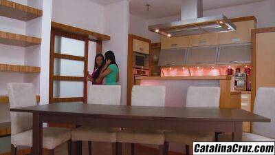 LICENSED TO LICK - Veronika Cesalova Tender Pussy Licking Nikola Pokorna - txxx.com