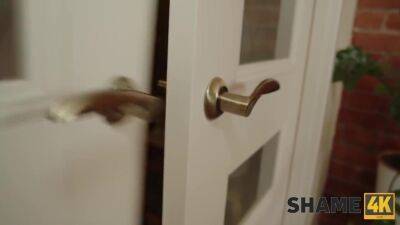 The Game Of Sex Dice - hotmovs.com