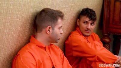 Krissy Knight And Gaby Ortega In Fugitive Swap - upornia.com