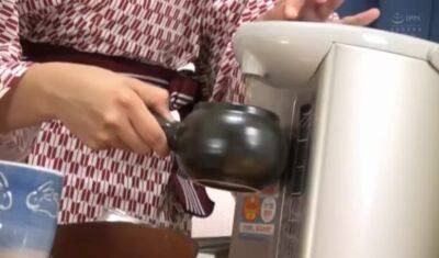 0136_TURA-341_syugakuryokou_onnakyoshi1 - txxx.com - Japan