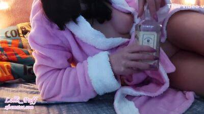 I Sat On The Bottle And Collected My Juice In It - Amateur Lalli Puff - upornia.com