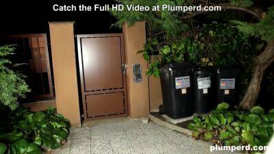 Fat Leny Greets me with a Cock Pump - Plumperd - hotmovs.com