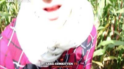 Two Horny Cobs In The Corn Field With Lara Cumkitten - hclips.com - Germany