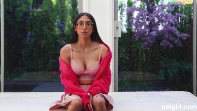 Ladies, Let Your Orgasms Loose - hotmovs.com