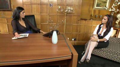 Samantha - Footballers Wives: Second Half - Scene 1 With Porcha Sinns, Sammy Jayne And Samantha Jane - hotmovs.com