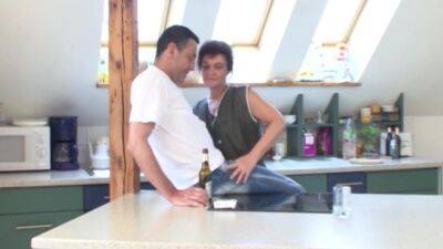 Exfrau Besucht In Hamburger Wohnung - Der Kuechenfick - upornia.com