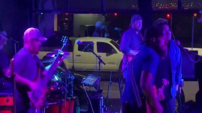 Fucking A Fan I Met In A Bar 24 Min - hclips.com