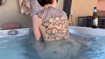 Underwater Masturbation - hclips.com