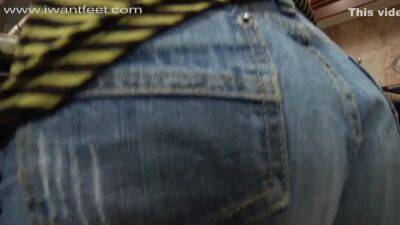 Iwantfeet - Dish Washing Foot Creeping With A.k. Honey - upornia.com