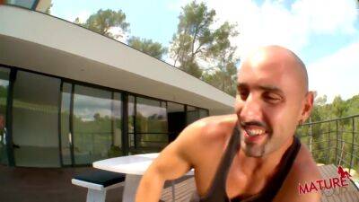 Ench Mature Sarah Belair (joyce) - upornia.com - France