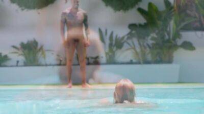 Cute blonde. Name plz - txxx.com - Usa