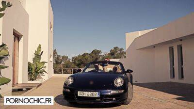 Threesome And Anal Sex With And - Vanda Lust And Alexis Crystal - hotmovs.com