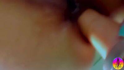 Single Putting The Sex Toy In The Aggressive Anal - desi-porntube.com