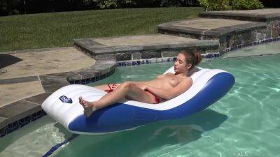 Audrey Hempburne - Floating In Ecstacy - upornia.com