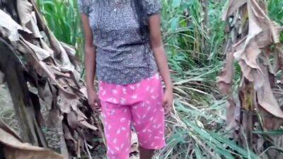 Sri lanka RISKY OUTDOOR Jungle Sex with beautiful girl - drtuber.com - India - Sri Lanka