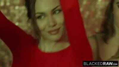 Bbc-thirsty Vanessa Blows Dj At Busy - hotmovs.com