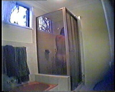 Alex - Sexy Alex caught naked - voyeurhit.com