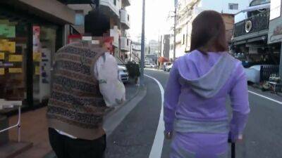 230321オラオラ系の子がオヤジとセックスc1 - upornia.com